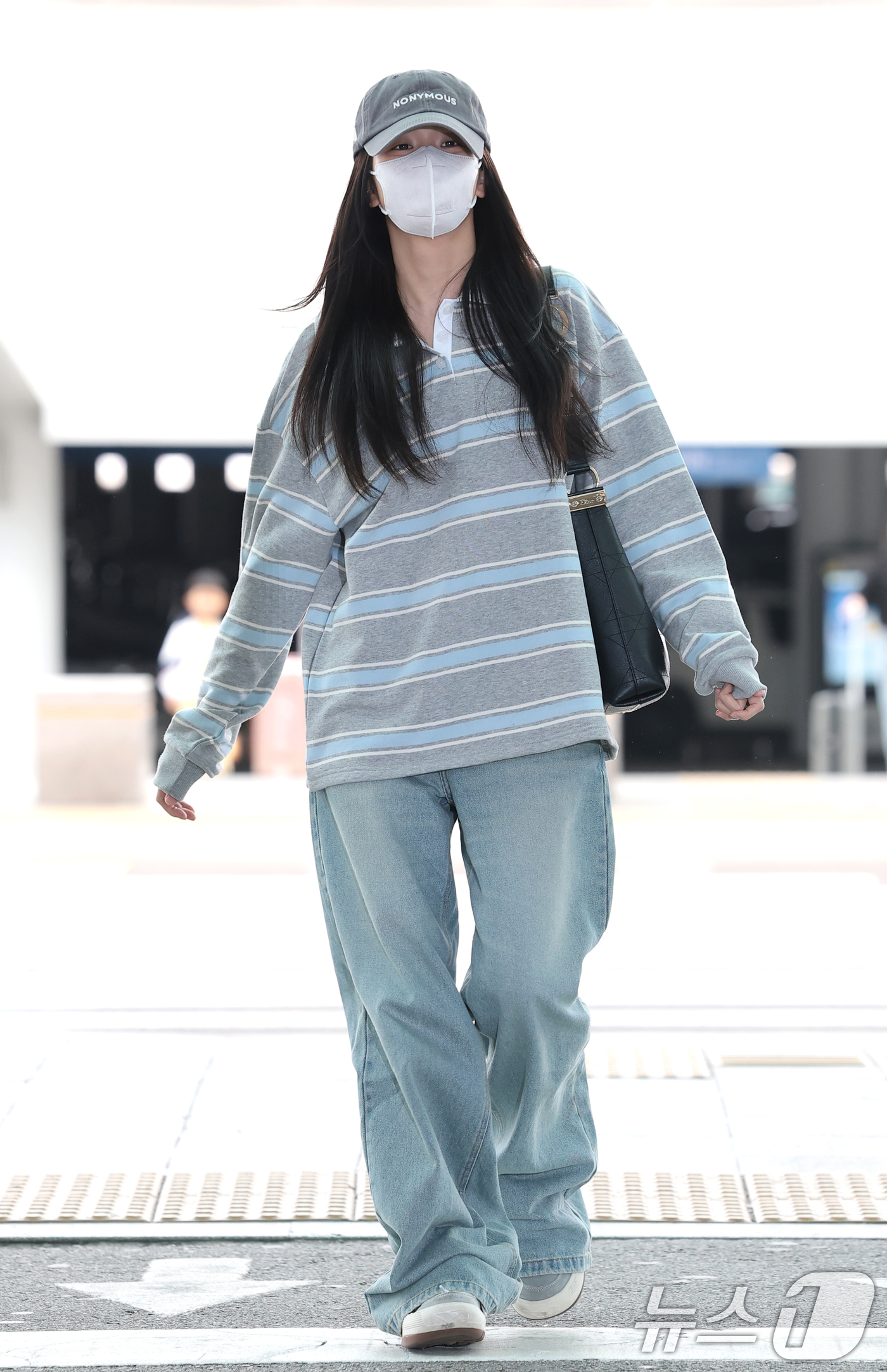 파리로-출국하는-블랙핑크-지수-7-이미지