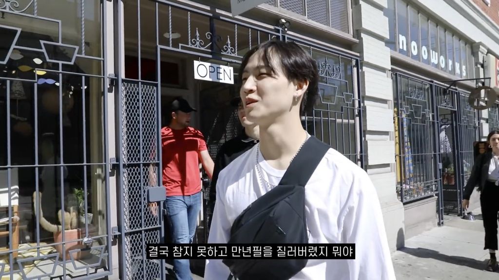 만년필-쓰는-연예인들.jpg-16-이미지