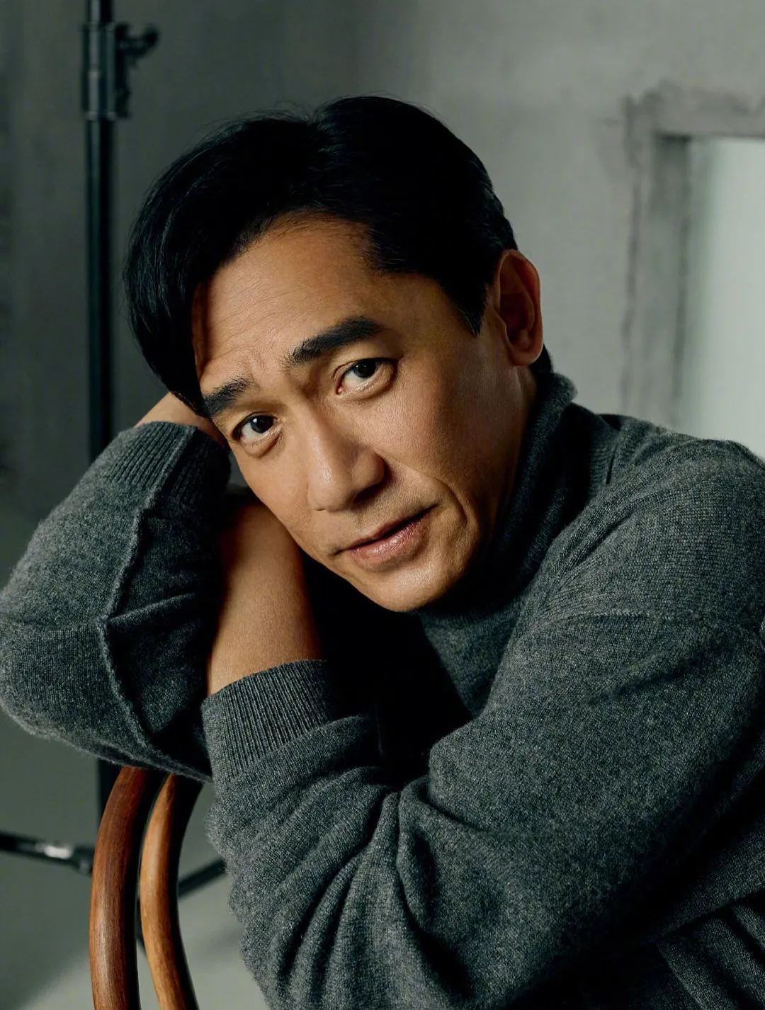 해외-수많은-감독,전문가,영화매체에서-평가한-아시아-최고의-남자배우-2인-1-이미지