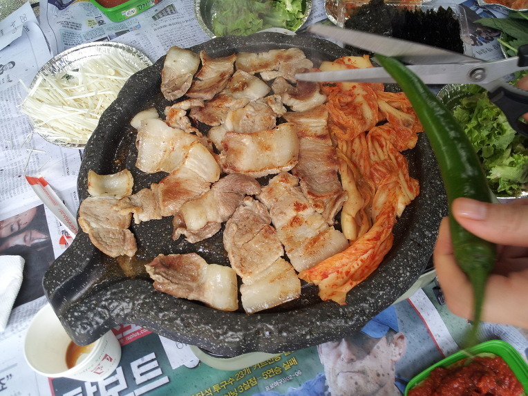 그때-그시절-낭만,-계곡-삽겹살-1-이미지