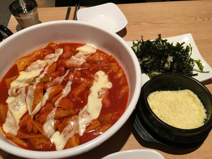 매운맛-오리지널-덜매운맛-착한맛-엽기떡볶이-움짤-gifjpg.-21-이미지