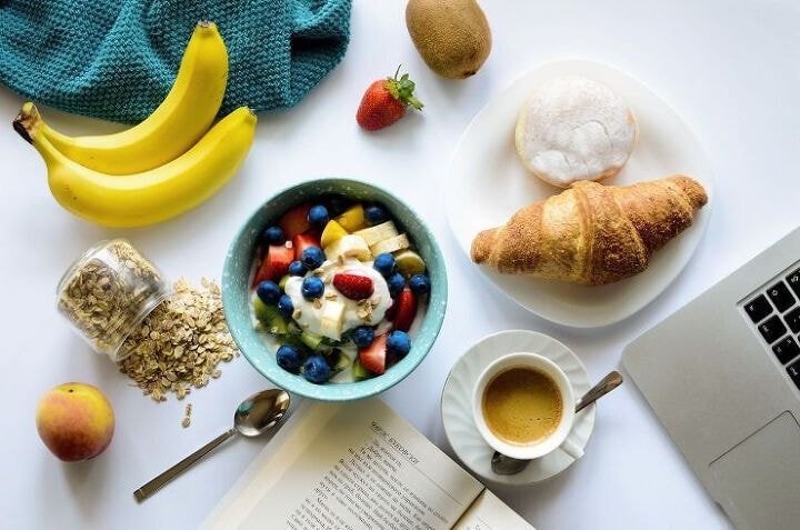 아침-공복에-먹으면-독-또는-약이-되는-음식-1-이미지