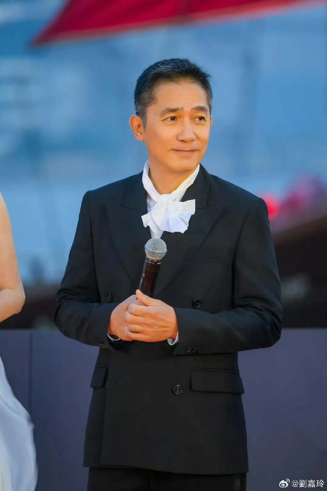 해외-영화-관계자들에게-아시아-역대-탑2로-언급된다는-남자-배우-0-이미지