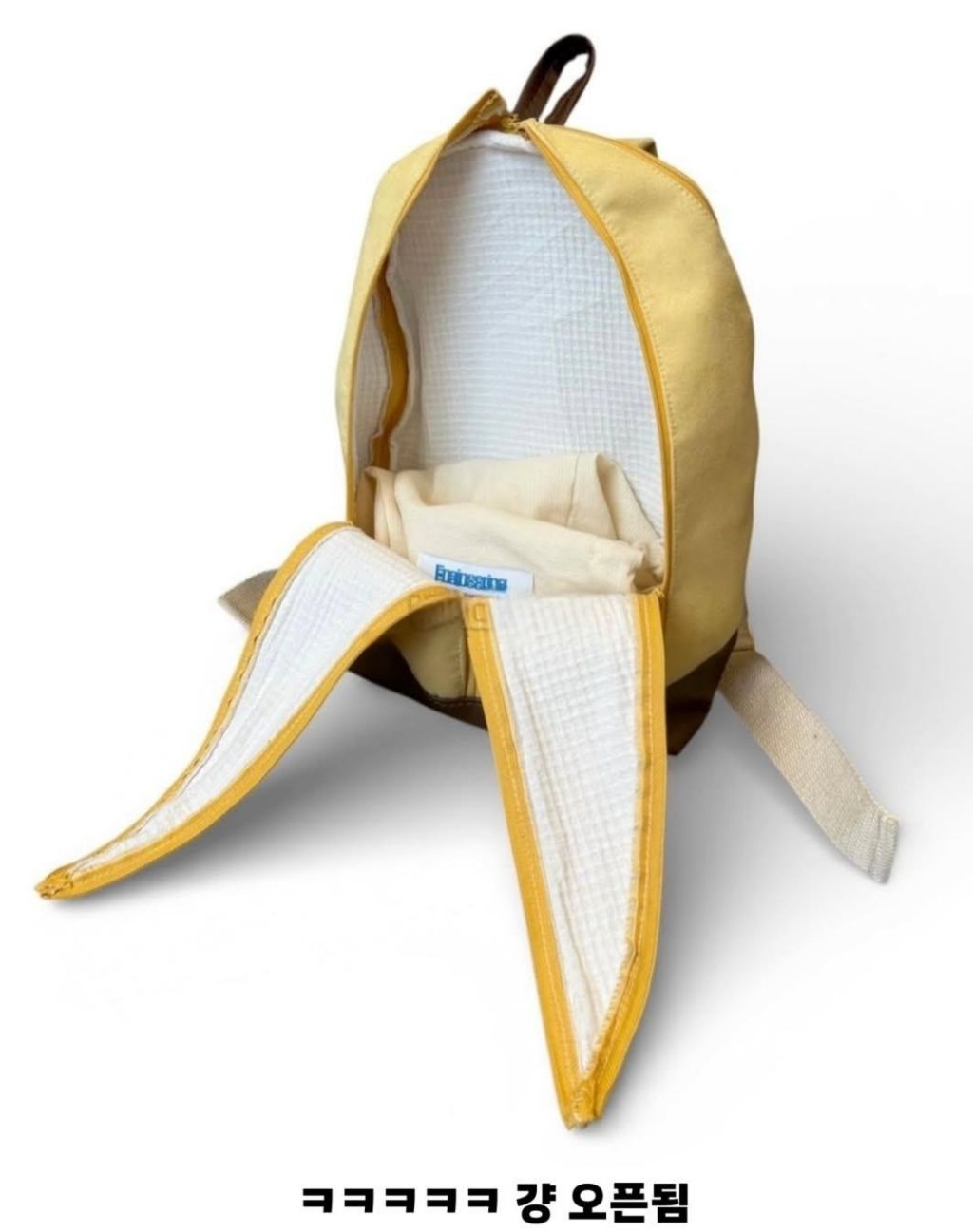 괜히-열어보고싶게-만들어버린-특이한-가방-2-이미지