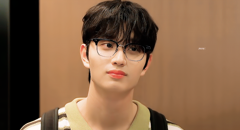 [유미의-세포들3]-4화에서-반응-좀-왔던-유미x순록-장면-1-이미지