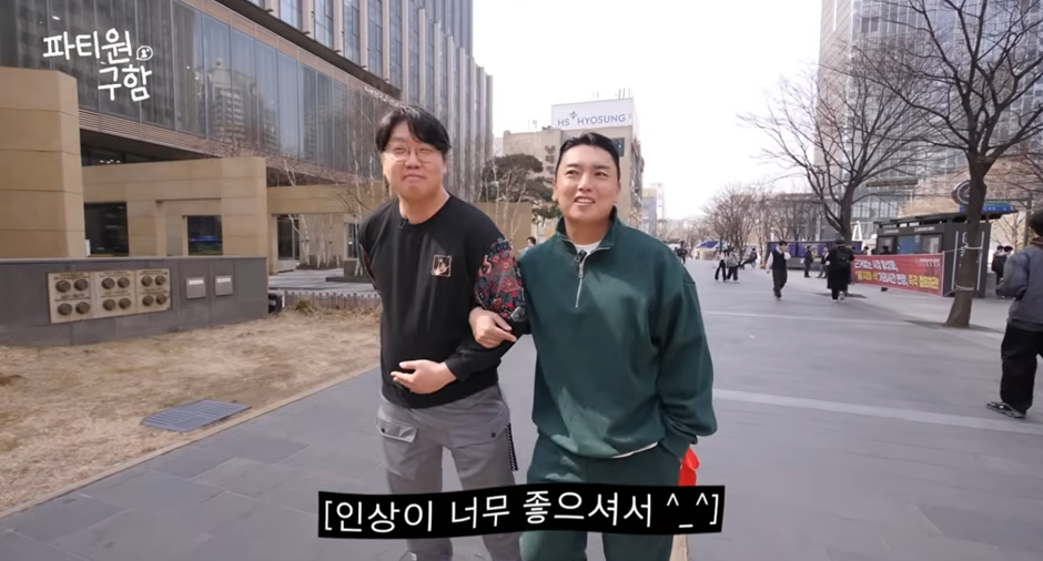 진짜-현봉식-닮았다는-일반인ㄷㄷ.jpg-12-이미지