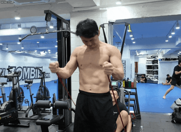 시합-약-3주-남은-UFC-최두호-몸상태...GIF-2-이미지