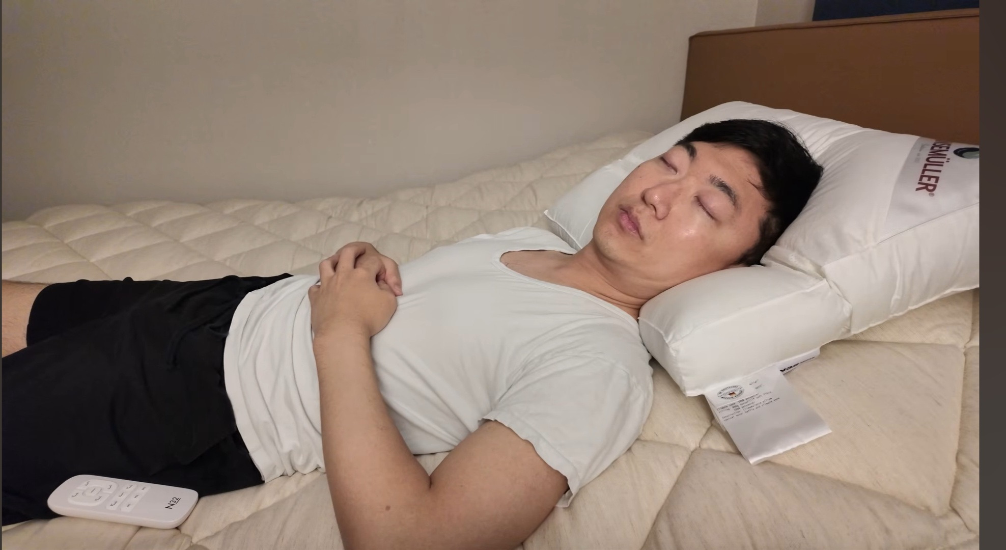 김선태-채널-시몬스-광고-무려-20분짜리인데-ㅋㅋㅋㅋㅋ-0-이미지