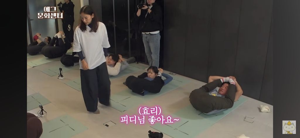 최근-이효리-만나서-요가재능-발견한-나영석pd-23-이미지