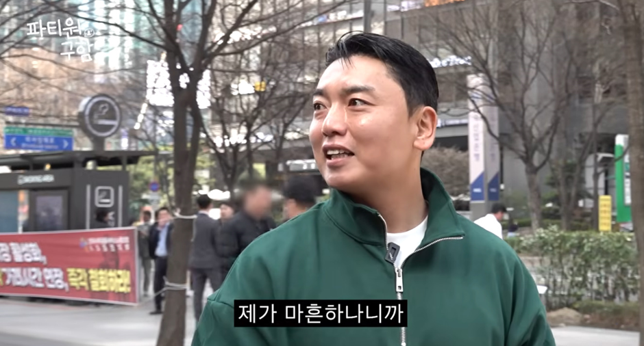 진짜-현봉식-닮았다는-일반인ㄷㄷ.jpg-4-이미지