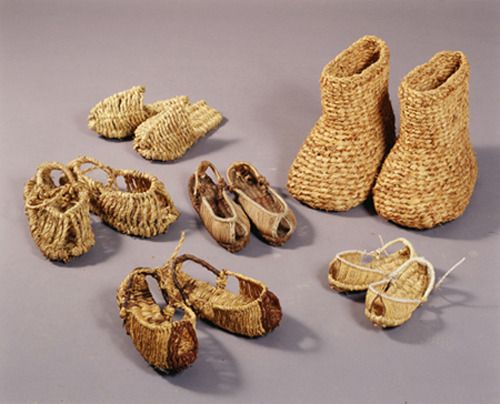 요즘-인기-엄청-많이-식은듯한-신발,샌들..jpg-3-이미지