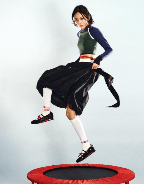 현재까지도-유행인-스포츠브랜드-메리제인-2-이미지