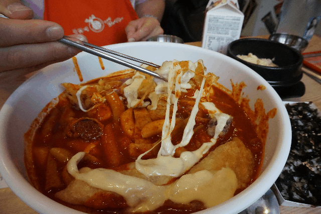 매운맛-오리지널-덜매운맛-착한맛-엽기떡볶이-움짤-gifjpg.-4-이미지