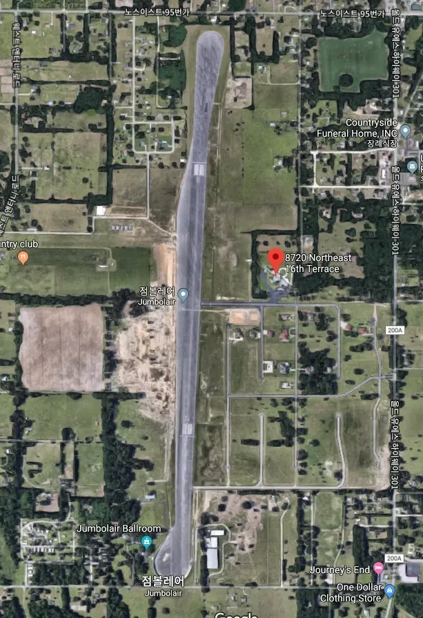 집에-활주로가-있는-헐리웃-배우-2-이미지