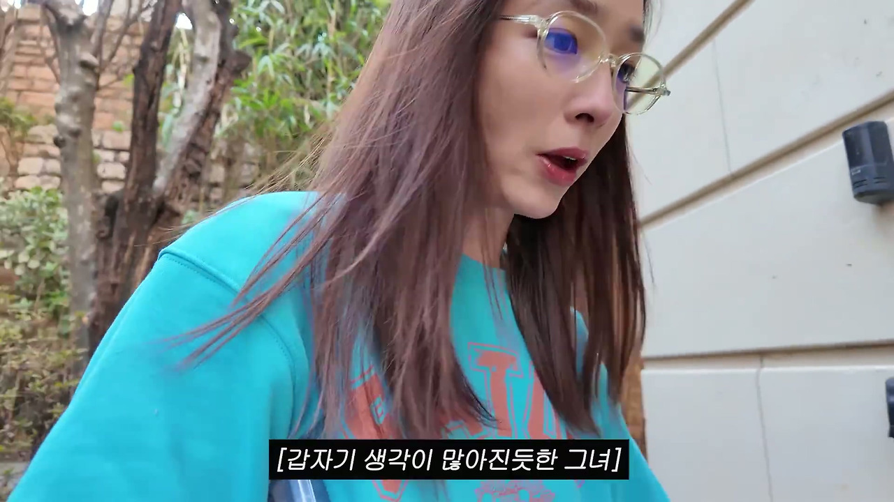 ???-:-브이로그를-으뜨그-쯔그라는-그으-즈금.......-18-이미지