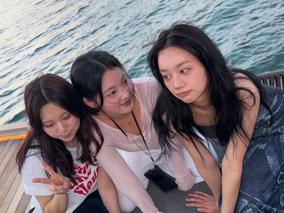 현재-소속사와-재계약-조건으로-계약금-안-받을테니-본인-스태프들-보너스-달라고-한-혜리.jpg-17-이미지