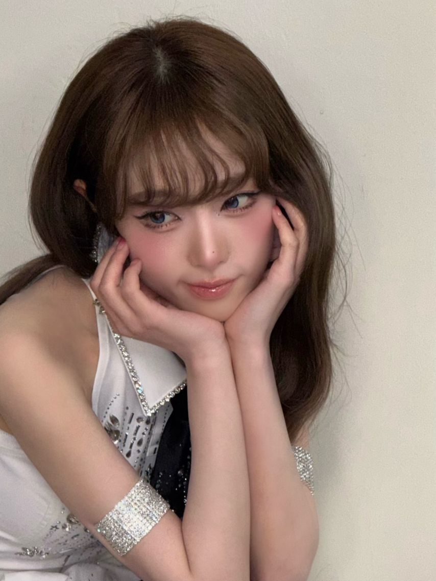 최예나.jpg-1-이미지