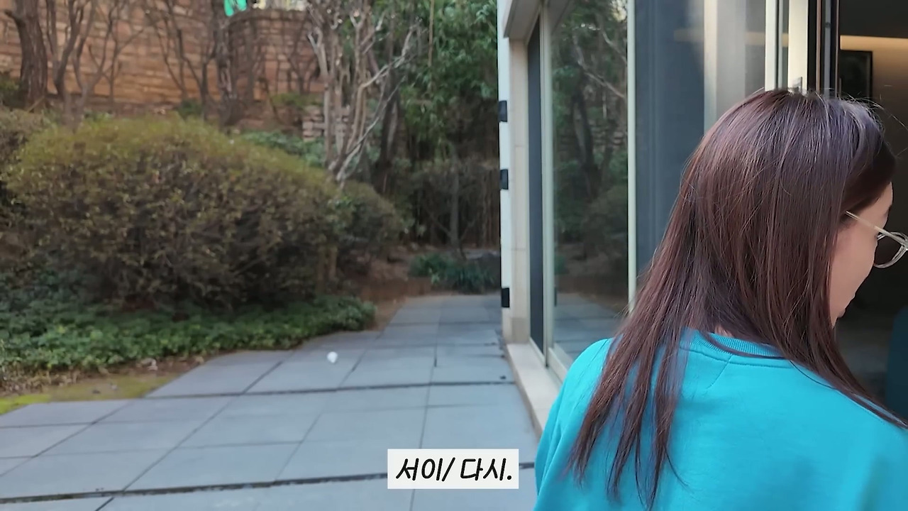 ???-:-브이로그를-으뜨그-쯔그라는-그으-즈금.......-31-이미지