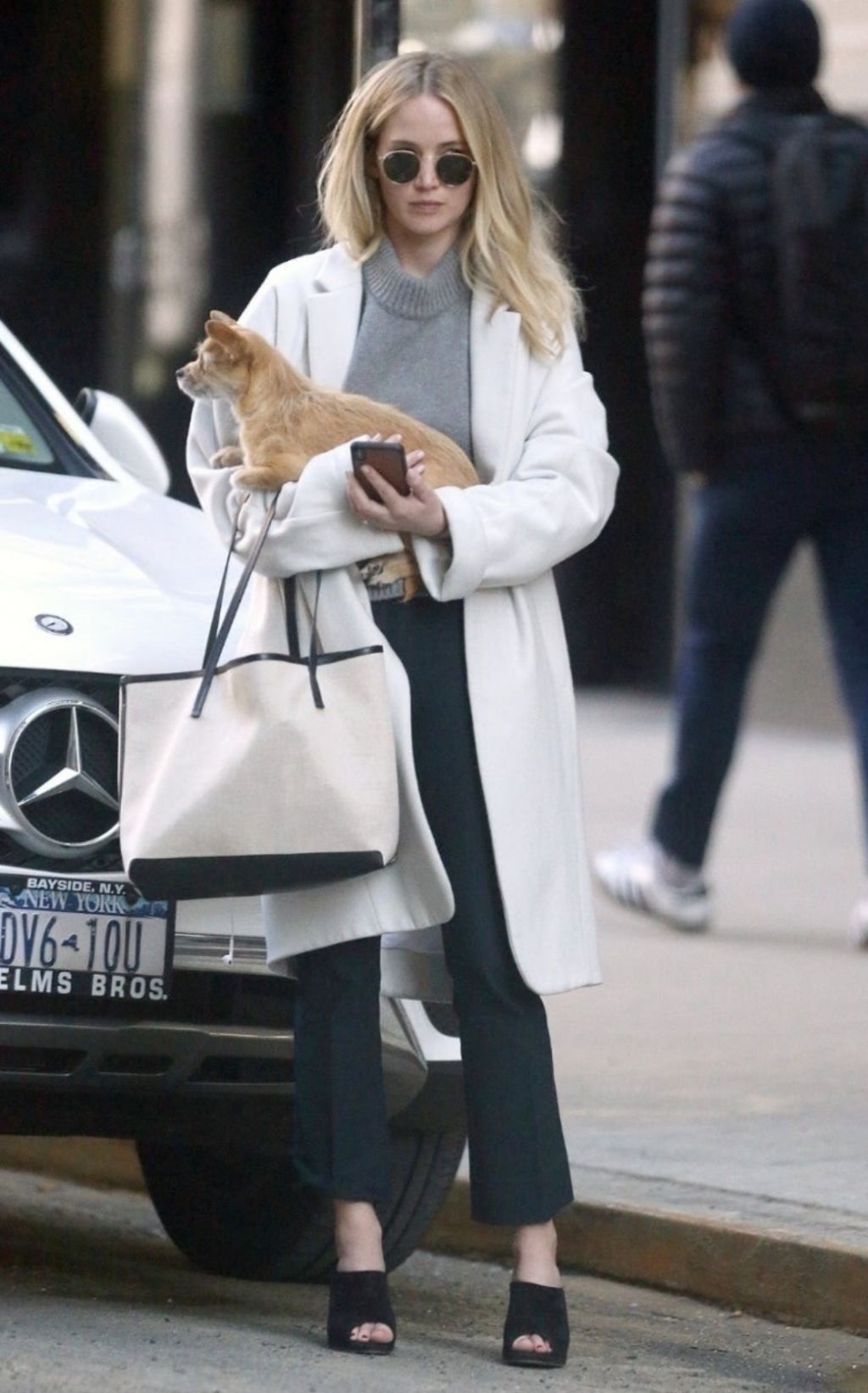 제니퍼-로렌스-2-이미지