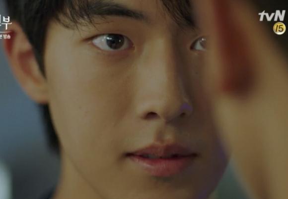 도대체-'눈빛연기'가-뭔데?의-적절한-예시-10-이미지