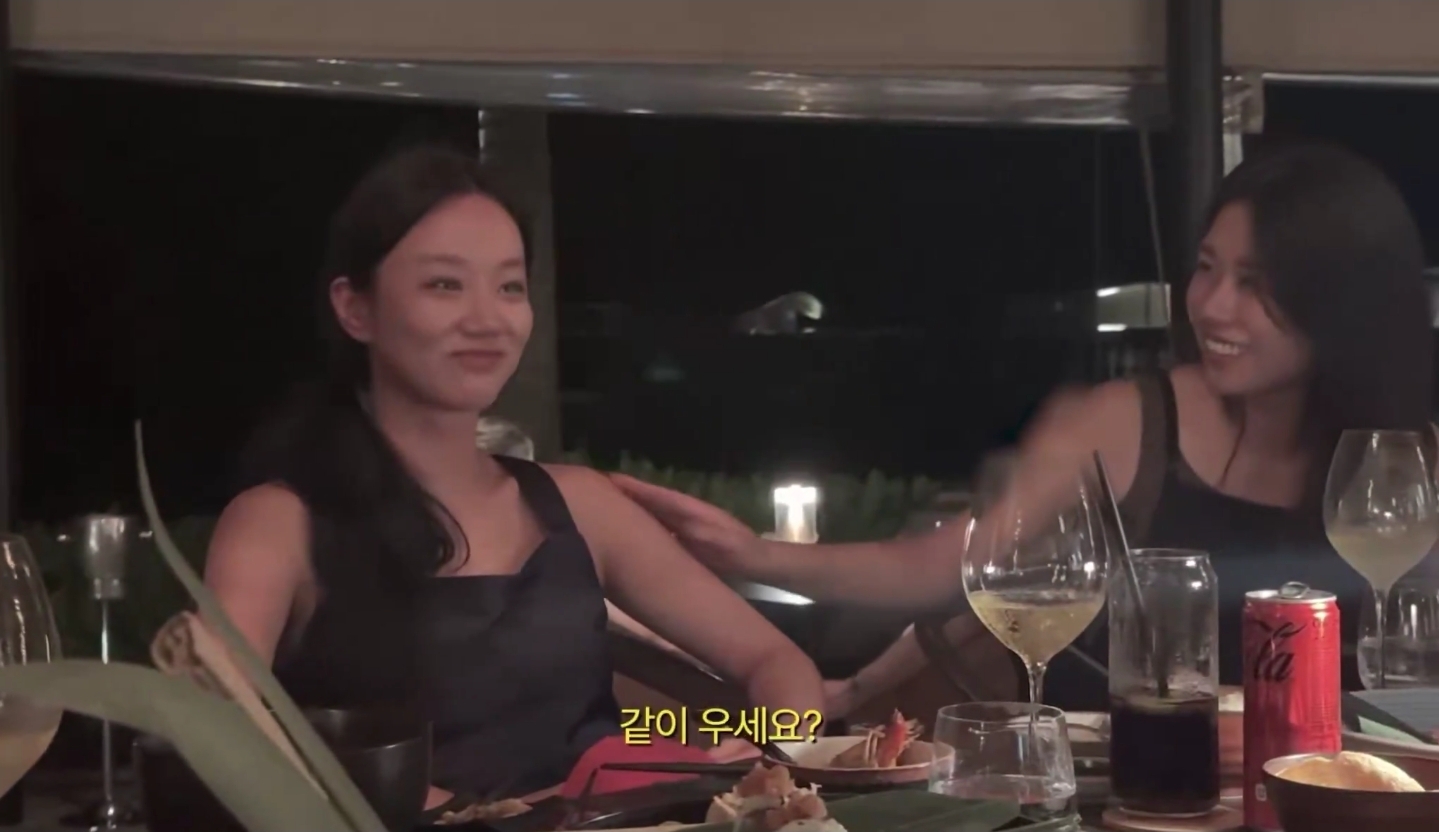 현재-소속사와-재계약-조건으로-계약금-안-받을테니-본인-스태프들-보너스-달라고-한-혜리.jpg-12-이미지