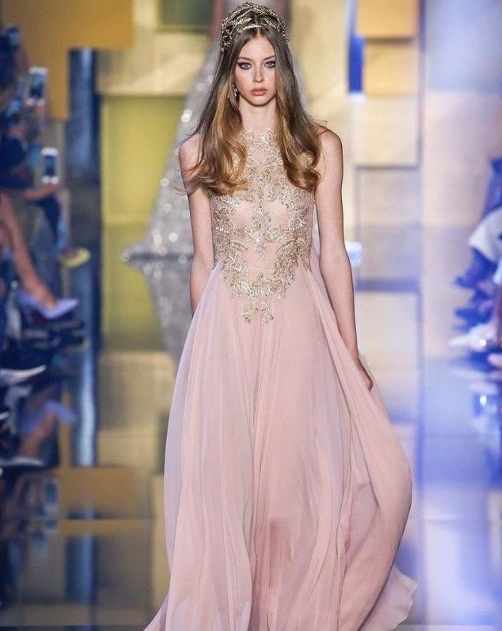 너무-예뻐서-샤넬이-독점-계약한-97년생-모델-5-이미지