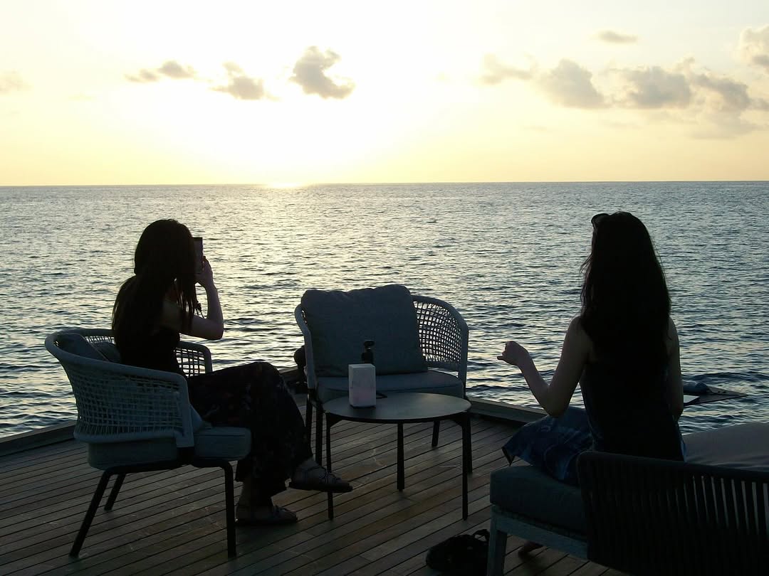 현재-소속사와-재계약-조건으로-계약금-안-받을테니-본인-스태프들-보너스-달라고-한-혜리.jpg-18-이미지