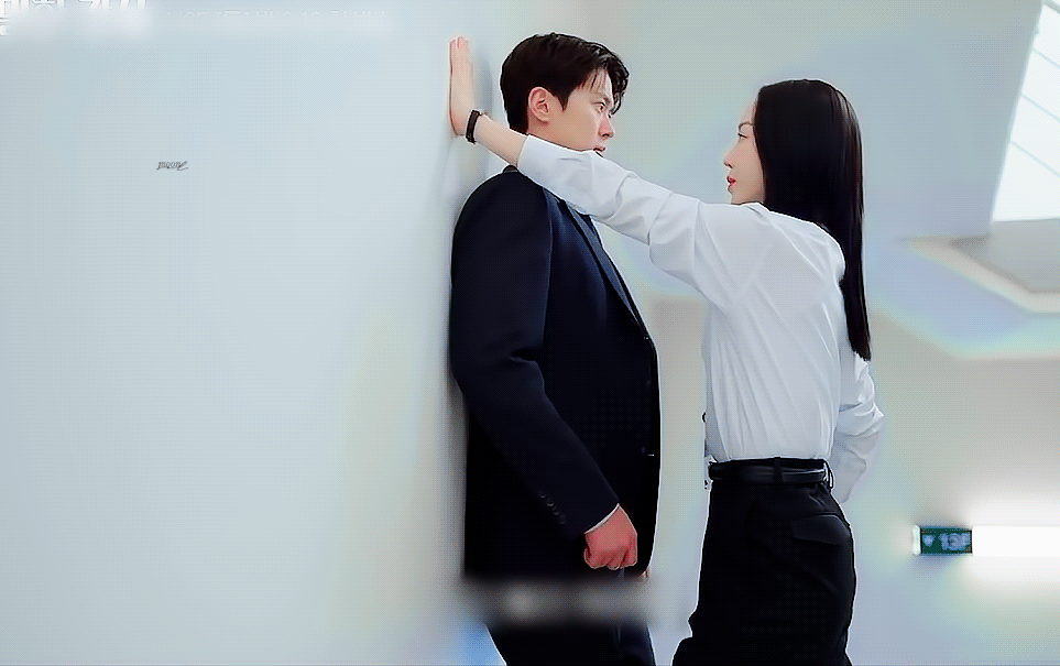 대기업-실장이랑-대리가-엮인다는-새-드라마-5-이미지