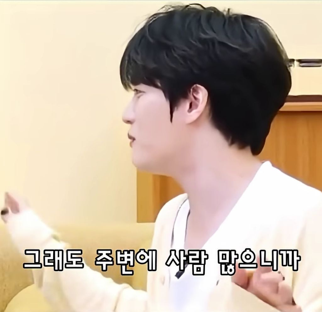 김재중이-좋은-차를-몰고-부산에-갔다가-당했던-일.jyj-10-이미지