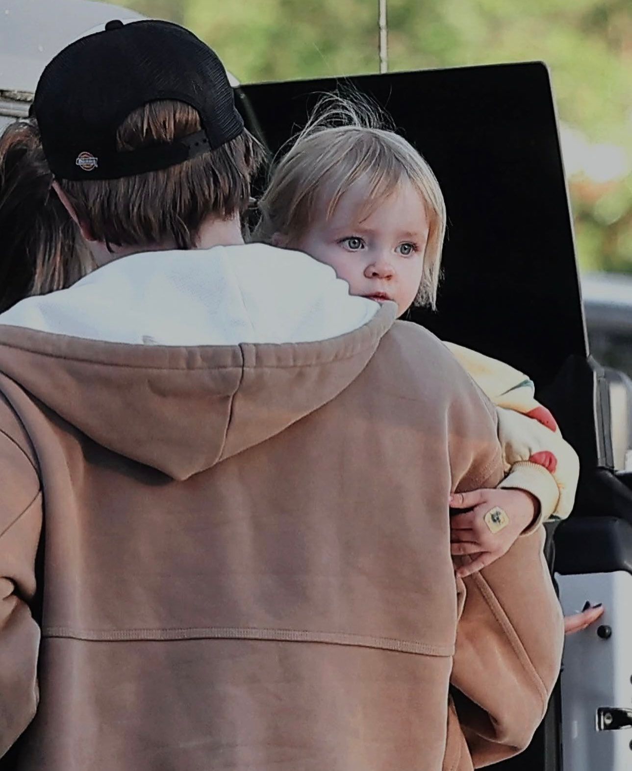 로버트-패틴슨-&-수키-워터하우스-딸-0-이미지