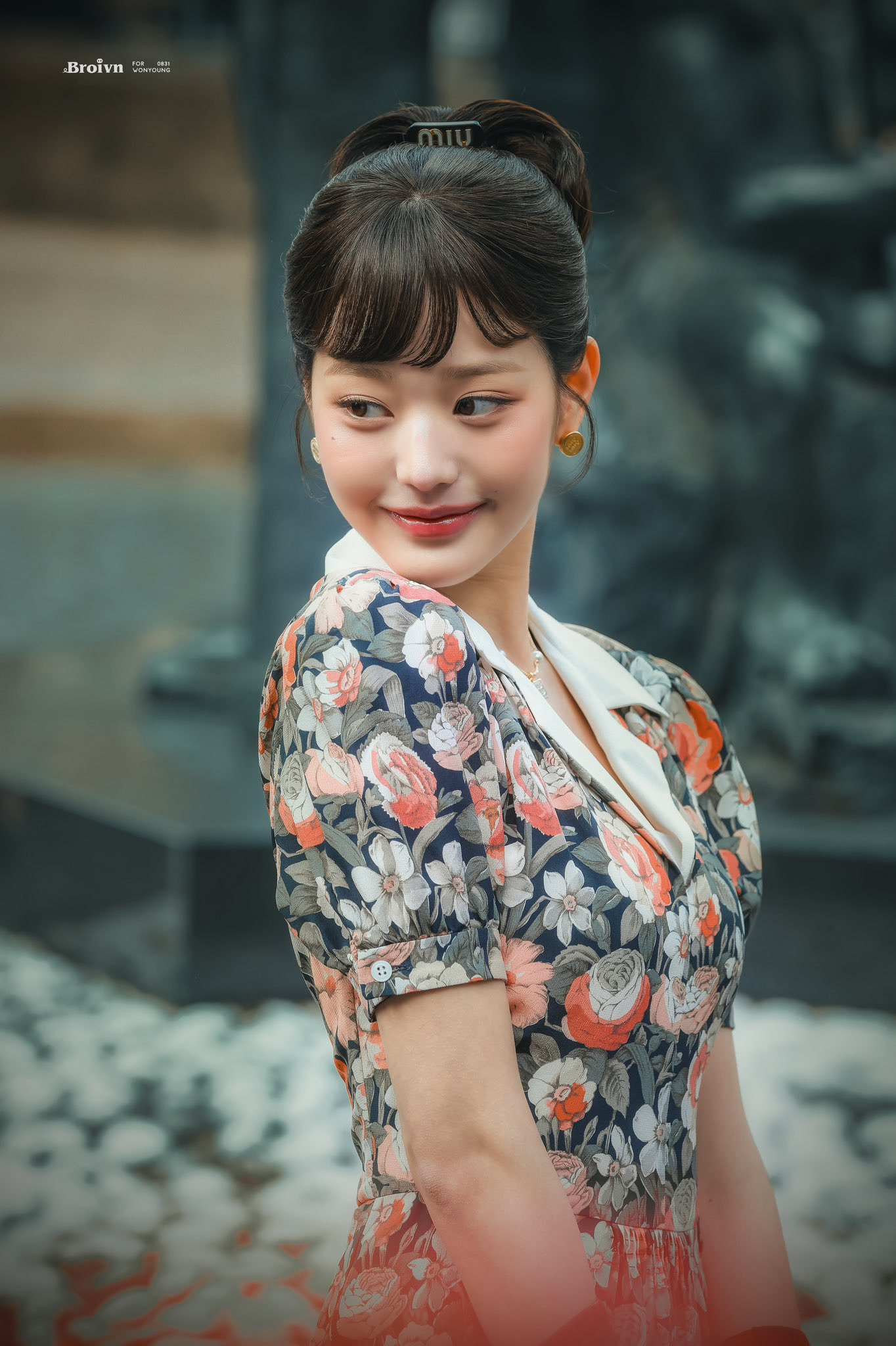 장원영과-악마를-프라다를-입는다-2-인터뷰하다가-앤-해서웨이가-순간-정색한-이유-ㅋㅋㅋ-11-이미지