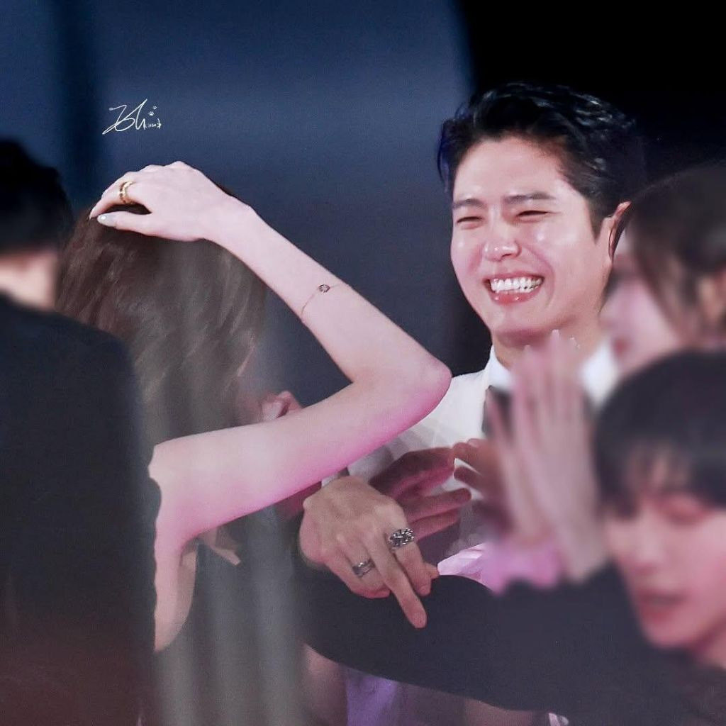 오늘자-박보검-장원영-투샷-3-이미지