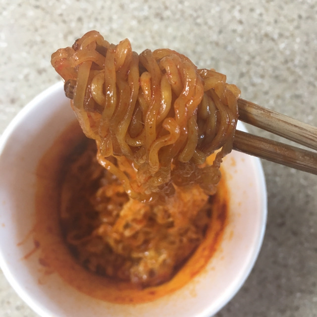 불볶면-물을-따라-버리는-자는-하수다-0-이미지