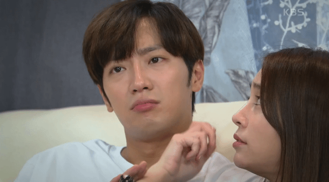 훅-들어오는-이민정-애드립에-찐동공지진-난-이상엽.gif-3-이미지