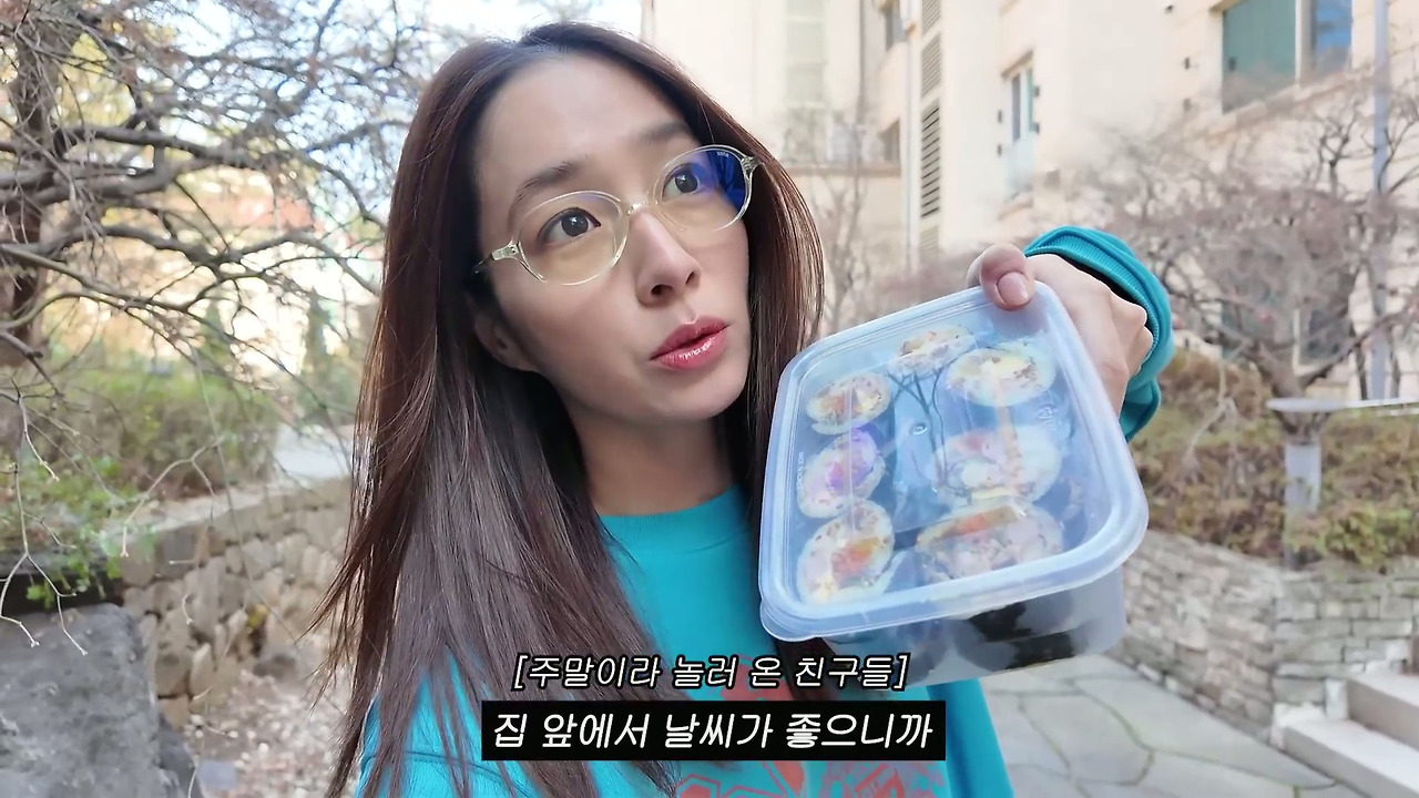 ???-:-브이로그를-으뜨그-쯔그라는-그으-즈금.......-6-이미지