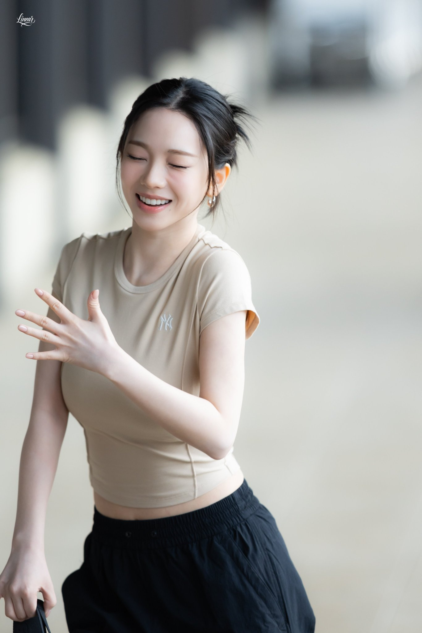 알수없는-포즈-취했다가-고통받는-카리나.jpg-1-이미지