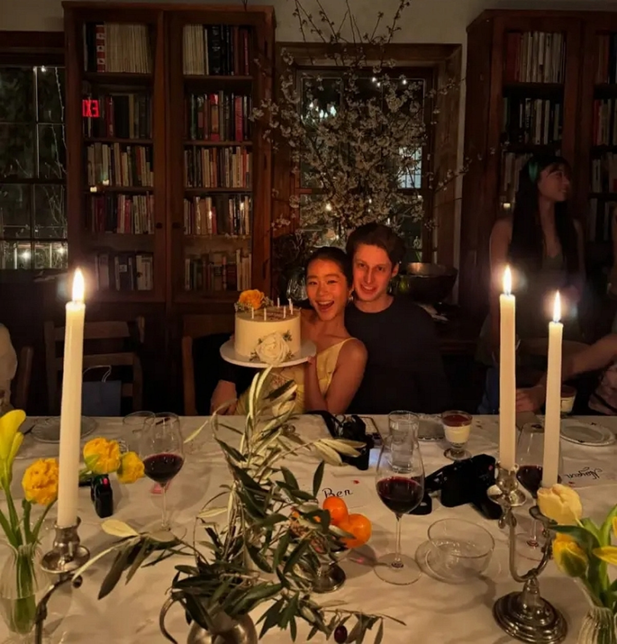 '3천억'-가치-스타트업-회사-창업자의-몰락...은신-중-여친-폭행-혐의로-체포-0-이미지