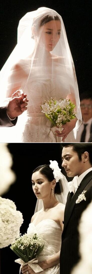 연예인-결혼식-단골-부케-6-이미지