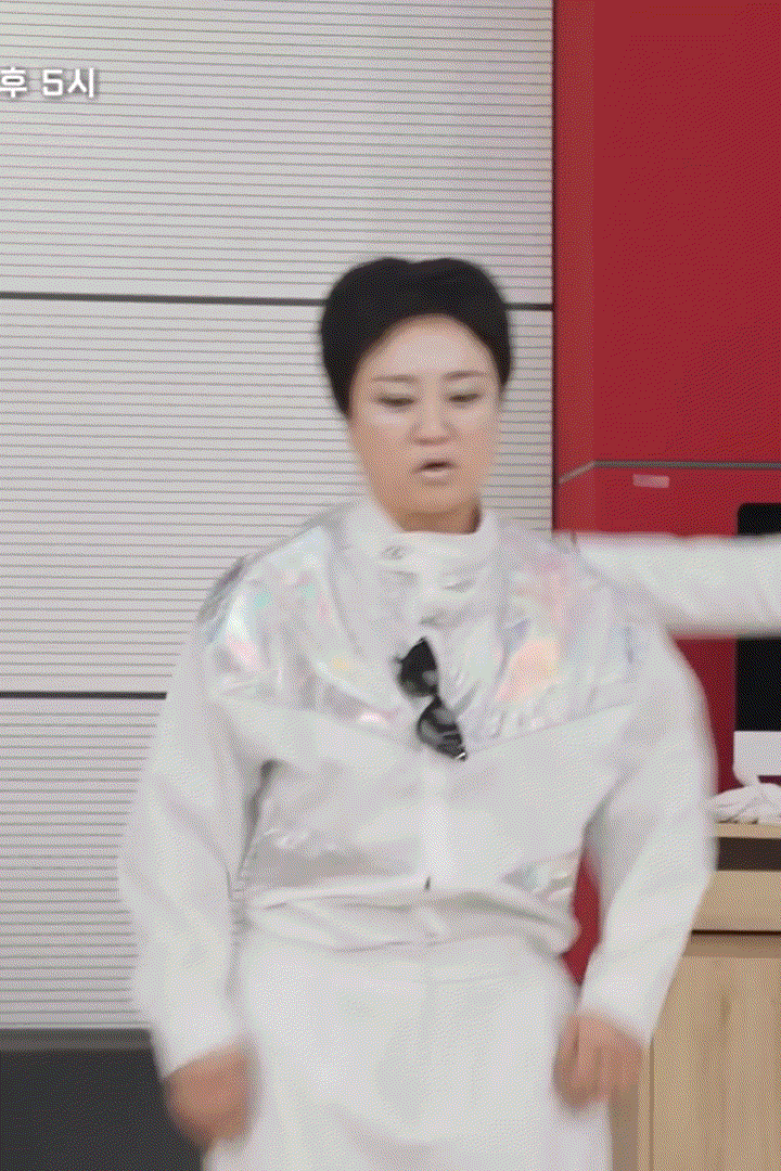 장우영한테-홍진경이랑-김숙이-춤-배우는데-개웃김ㅋㅋㅋㅋㅋㅋㅋㅋㅋ-21-이미지