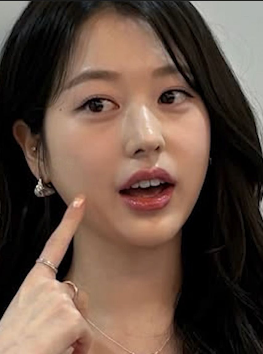 장원영-팬도-속는다는-사진.jpg-2-이미지