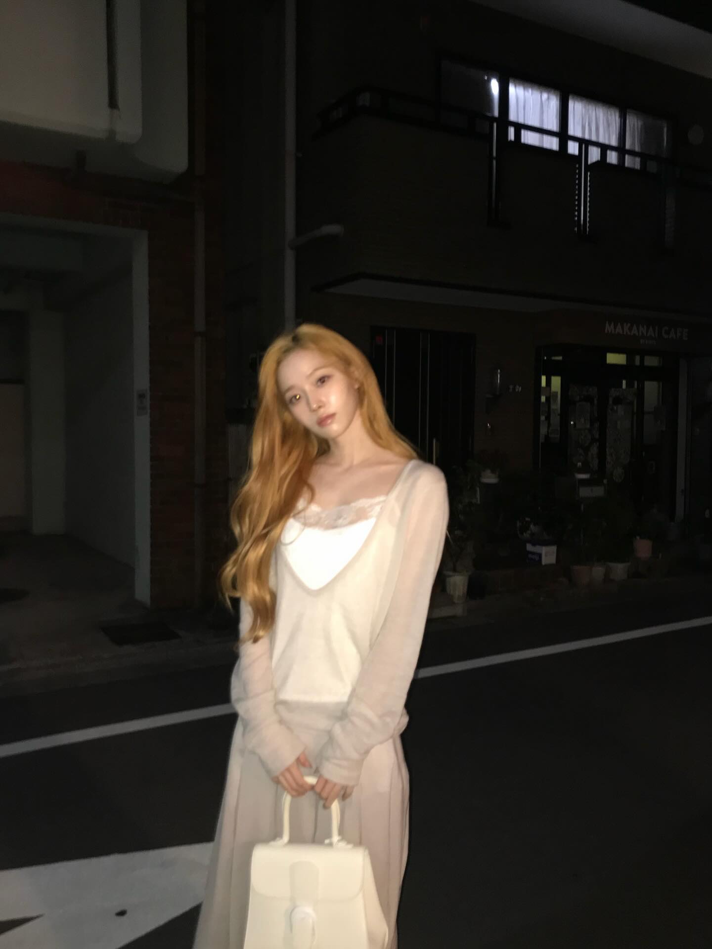 금발로-돌아온-에서파-윈터-근황.jpg-2-이미지