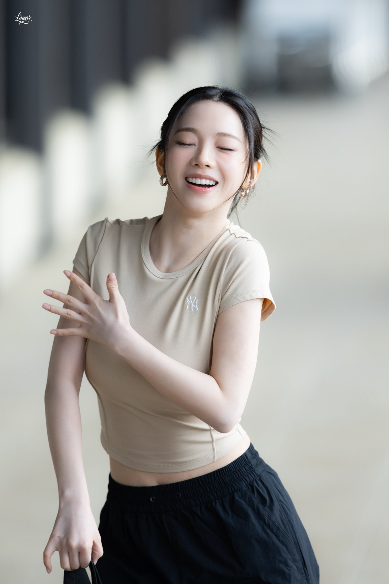 알수없는-포즈-취했다가-고통받는-카리나.jpg-2-이미지