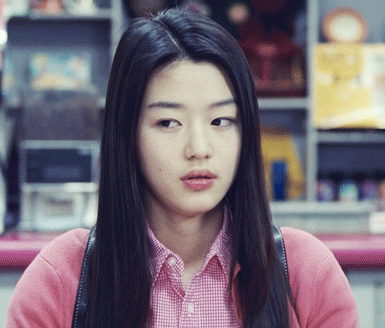 엽기적인-그녀-속-전지현-1-이미지