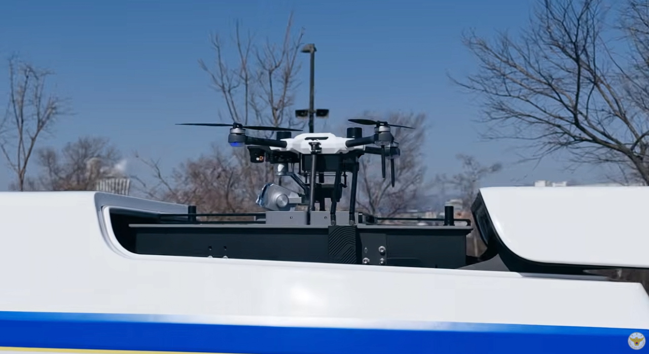 미래-치안을-담당할-New-경찰차-도입-28-이미지