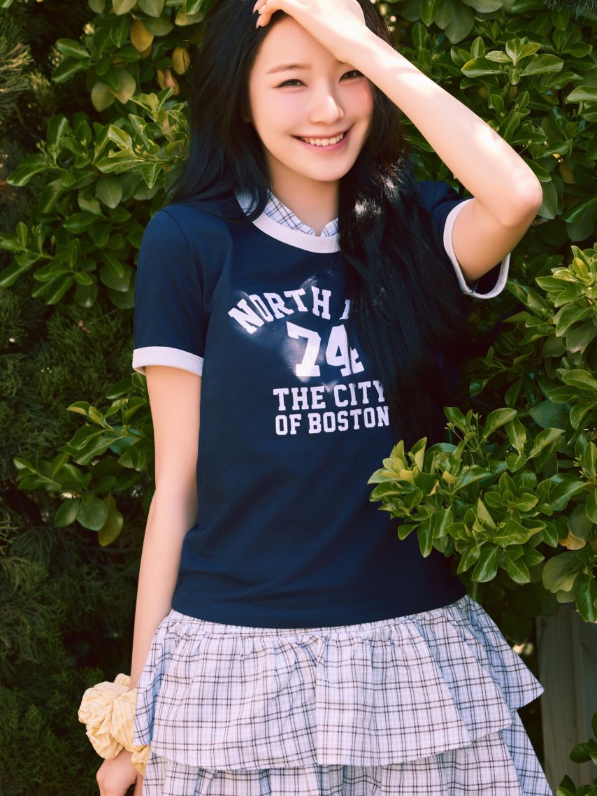 프로미스나인-백지헌-SPAO-화보.jpg-10-이미지