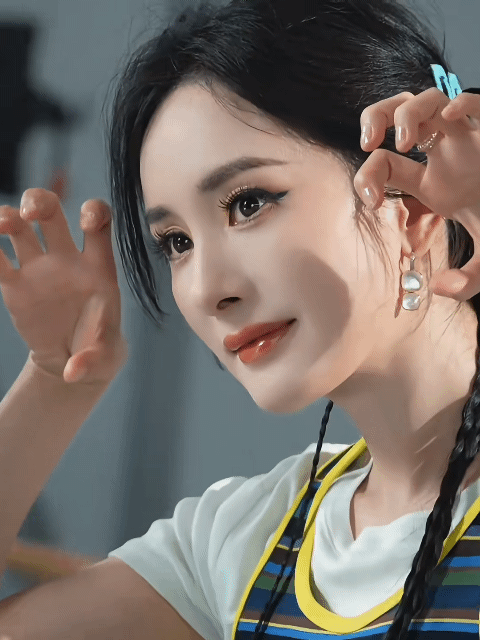 ＜21세기-대군-부인＞-성희주-역:-아이유가-착장-착용한-의류-및-장신구들-11-이미지