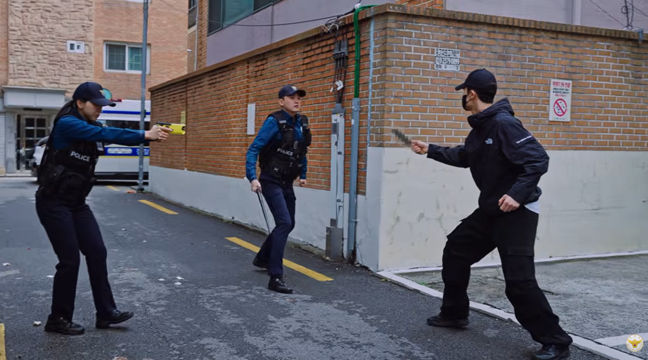 미래-치안을-담당할-New-경찰차-도입-13-이미지