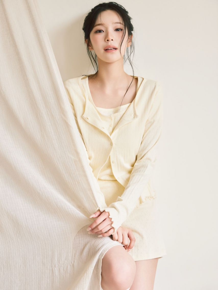 프로미스나인-백지헌-SPAO-화보.jpg-23-이미지