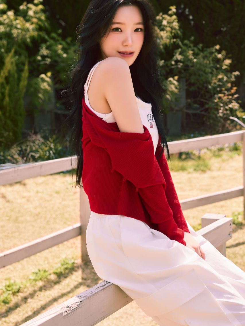 프로미스나인-백지헌-SPAO-화보.jpg-13-이미지