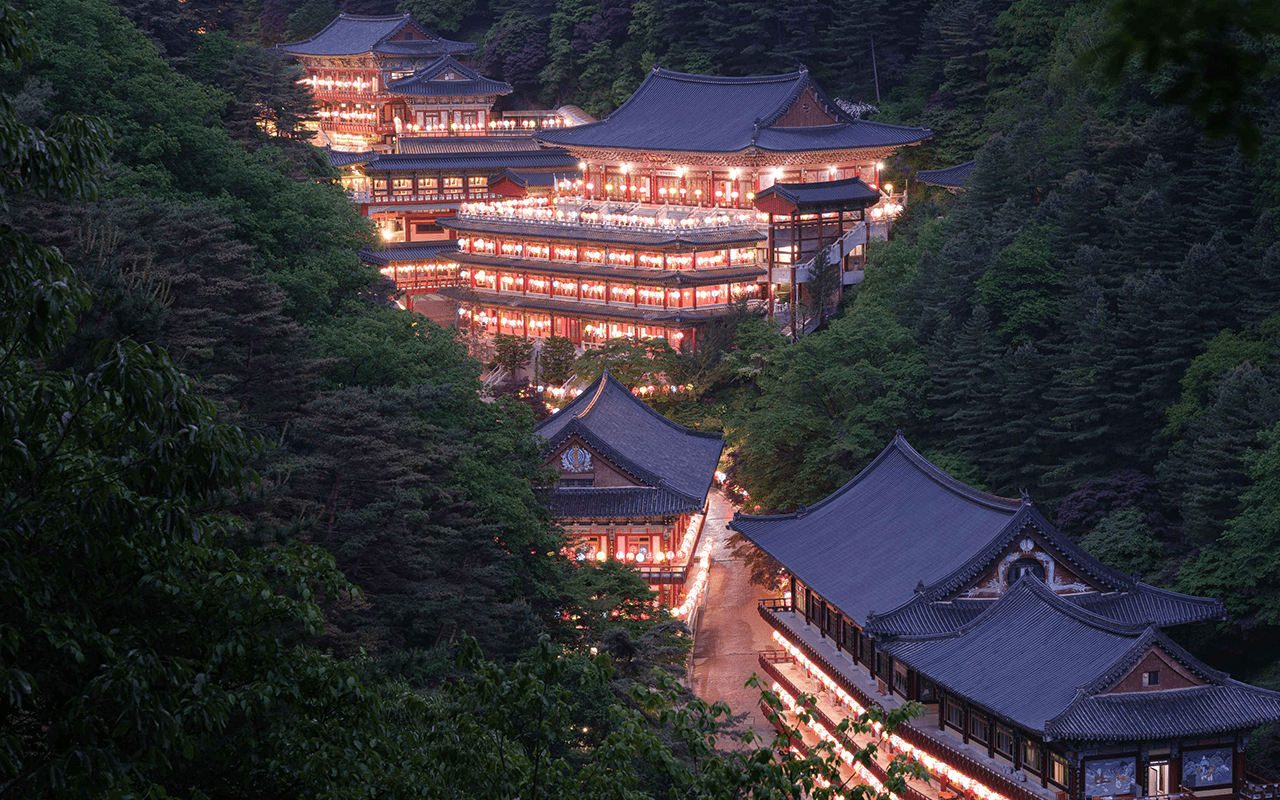 한국-최대규모의-절---단양-구인사-2-이미지